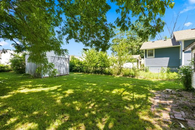 921 W Chicago Street, Springfield, MO 65803