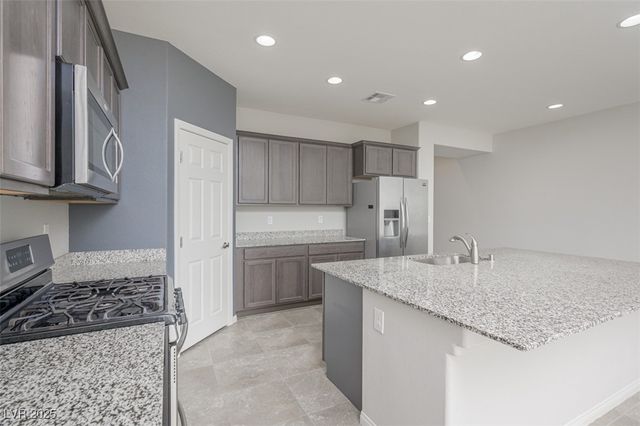 2039 Port Royal Drive, Laughlin, NV 89029