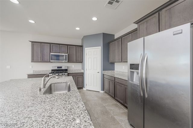 2039 Port Royal Drive, Laughlin, NV 89029