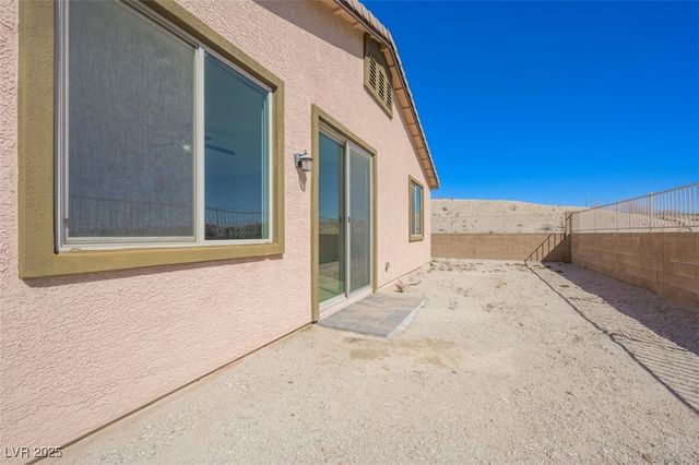 2039 Port Royal Drive, Laughlin, NV 89029