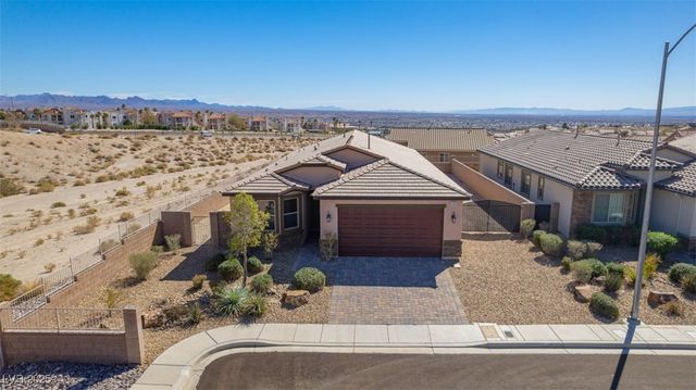 2039 Port Royal Drive, Laughlin, NV 89029
