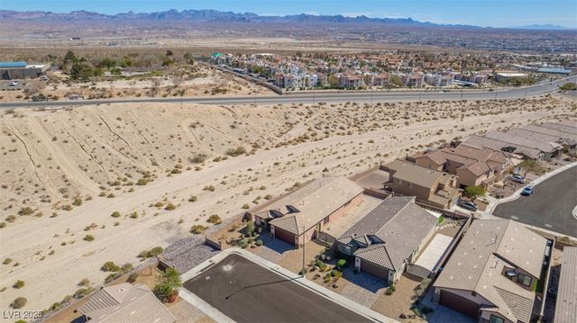 2039 Port Royal Drive, Laughlin, NV 89029