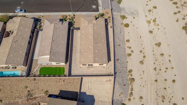 2039 Port Royal Drive, Laughlin, NV 89029