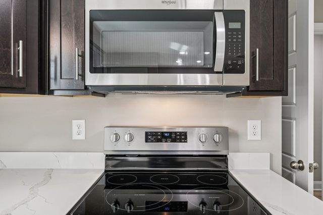 648 Avondale Road, Oak Grove, KY 42262