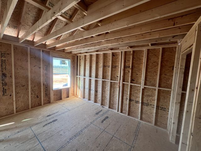 648 Avondale Road, Oak Grove, KY 42262