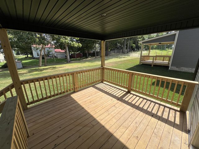 648 Avondale Road, Oak Grove, KY 42262