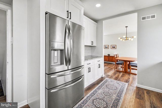 916 E GOWEN AVE, Philadelphia, PA 19150