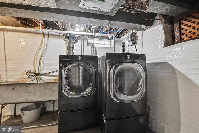 916 E GOWEN AVE, Philadelphia, PA 19150