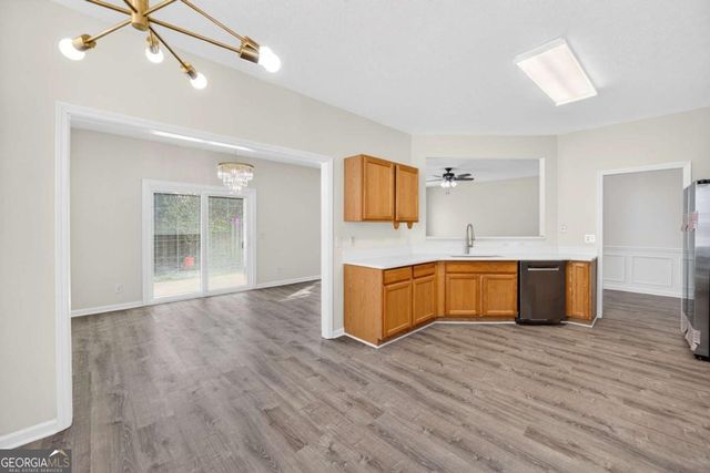 388 Weatherstone Place, Woodstock, GA 30188