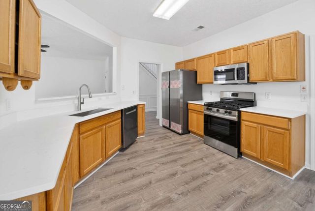 388 Weatherstone Place, Woodstock, GA 30188