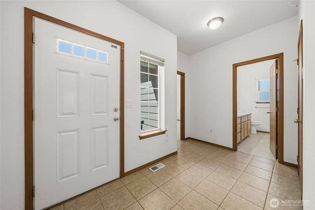 7801 207th Street Ct E, Spanaway, WA 98387