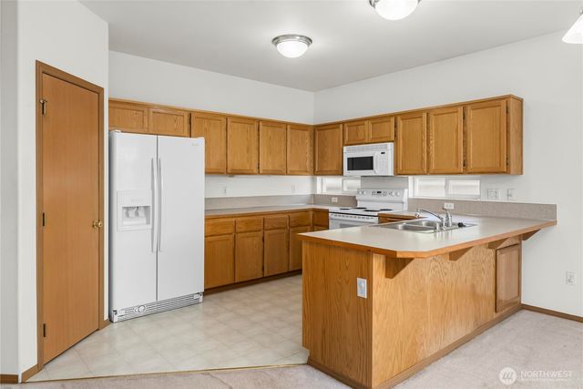 7801 207th Street Ct E, Spanaway, WA 98387
