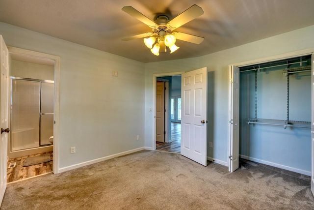 2112 J V Ledford Road, Young Harris, GA 30582