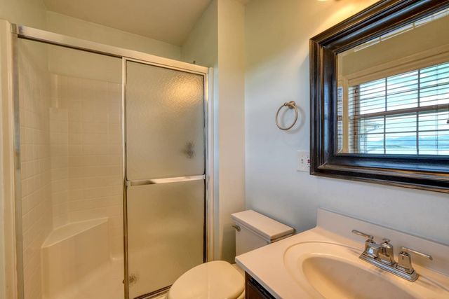 2112 J V Ledford Road, Young Harris, GA 30582