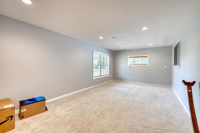 2112 J V Ledford Road, Young Harris, GA 30582