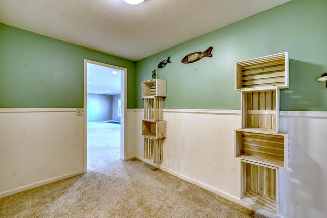 2112 J V Ledford Road, Young Harris, GA 30582