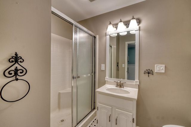 2112 J V Ledford Road, Young Harris, GA 30582