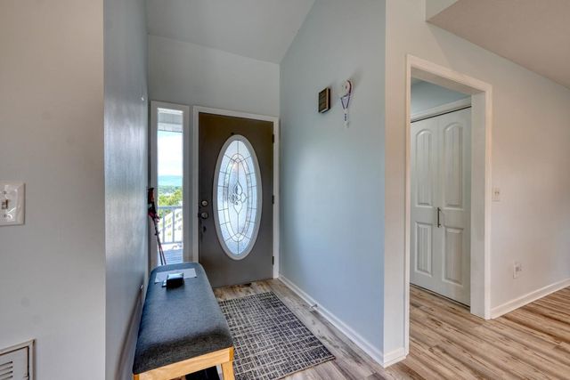 2112 J V Ledford Road, Young Harris, GA 30582