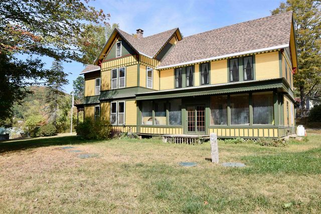 28 Fairview Terrace, Royalton, VT 05068