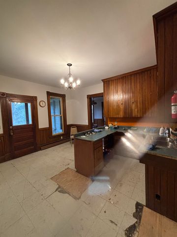 28 Fairview Terrace, Royalton, VT 05068