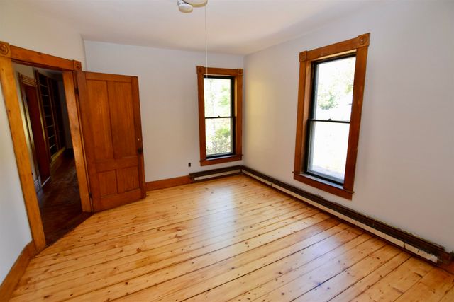 28 Fairview Terrace, Royalton, VT 05068