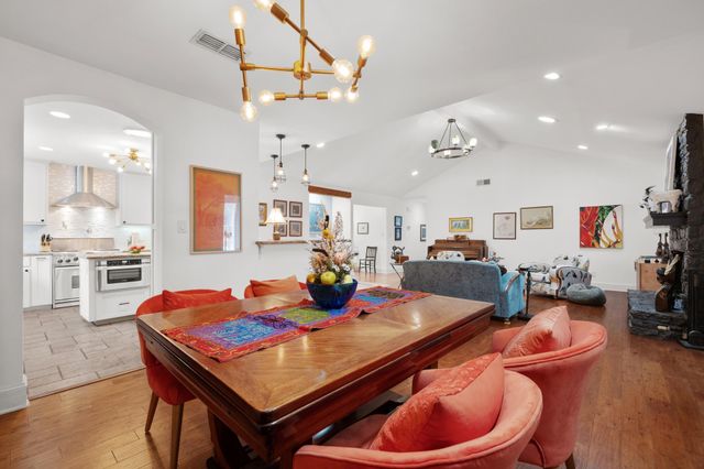 3415 Rain Forest DR, Austin, TX 78746