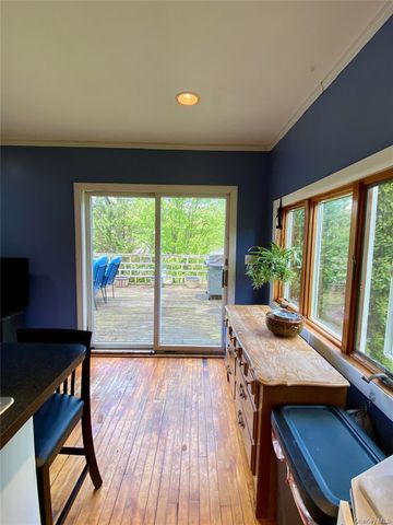 10 Willard Place, Monroe, NY 10950