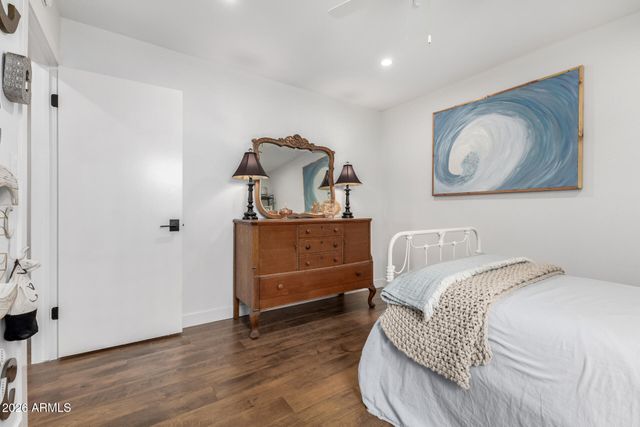 3220 E HATCHER Road, Phoenix, AZ 85028