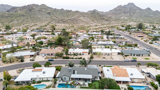 3220 E HATCHER Road, Phoenix, AZ 85028