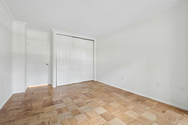 9 Hawthorne Pl 2J, Boston, MA 02114