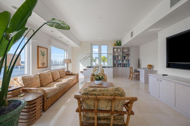 44 Cocoanut Row 514a, Palm Beach, FL 33480