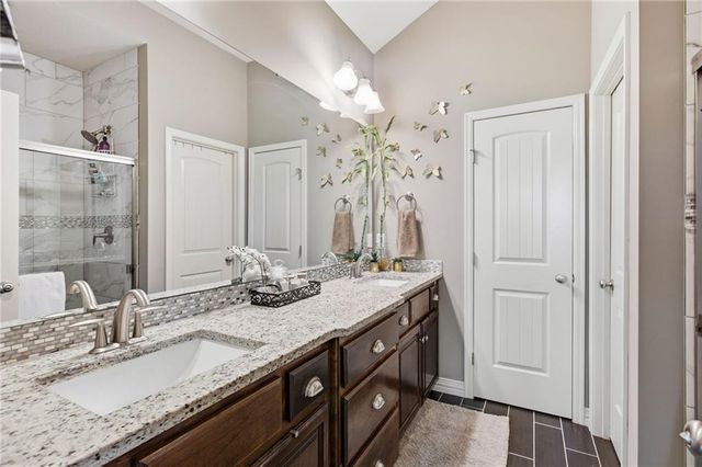 1904 Red Bud Court, Raymore, MO 64083