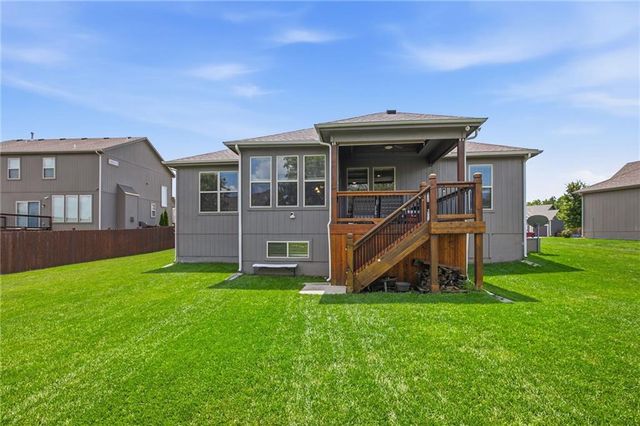 1904 Red Bud Court, Raymore, MO 64083