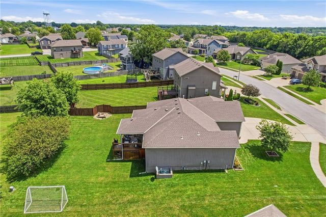 1904 Red Bud Court, Raymore, MO 64083