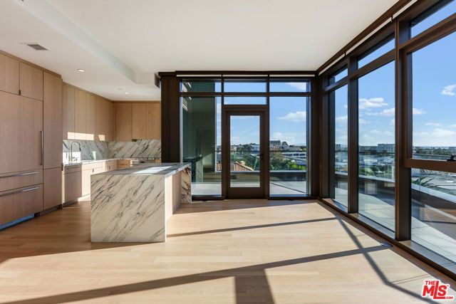 700 Broadway PH 715, Santa Monica, CA 90401