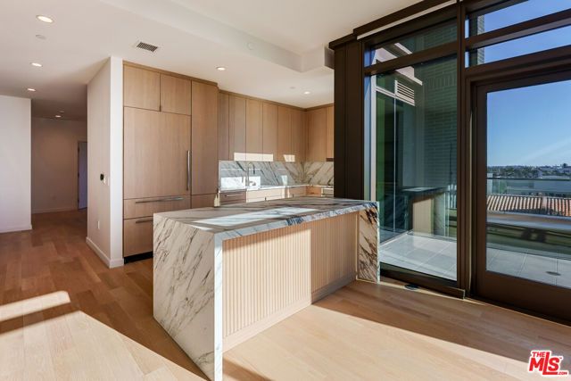 700 Broadway PH 715, Santa Monica, CA 90401
