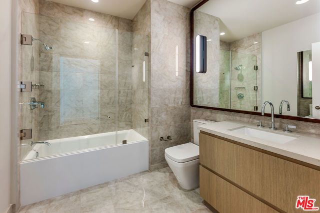 700 Broadway PH 715, Santa Monica, CA 90401