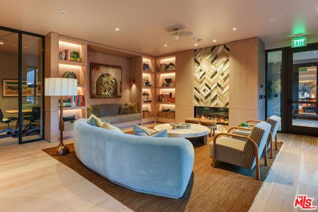700 Broadway PH 715, Santa Monica, CA 90401