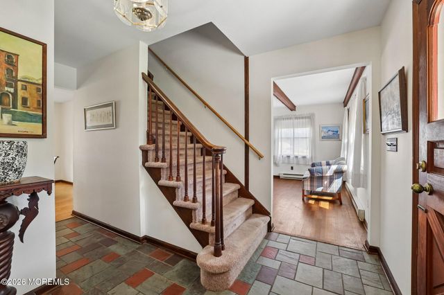 38 Crine Road, Morganville, NJ 07751