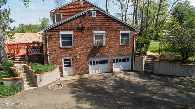 38 Crine Road, Morganville, NJ 07751