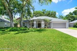 1113 LAKE PARKE Drive, St. Johns, FL 32259