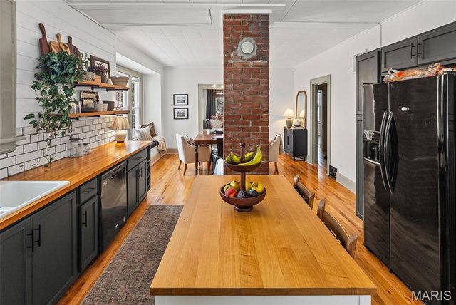 720 Henry Street, Collinsville, IL 62234