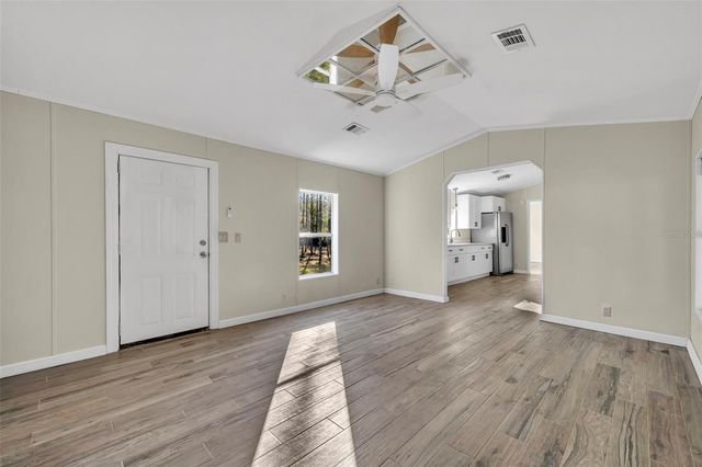 6180 WINNING WOOD TRAIL, De Leon Springs, FL 32130