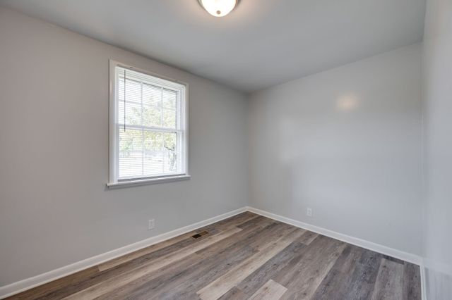 100 Karen Ray Ct, Antioch, TN 37013