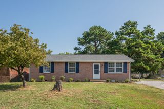 100 Karen Ray Ct, Antioch, TN 37013