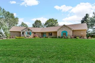 328 Windermere Drive, Chesterton, IN 46304