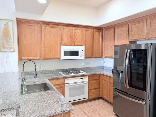 44 East Serene Avenue 304, Las Vegas, NV 89123