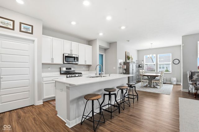 713 Ehrlich Lane, Westfield, IN 46074