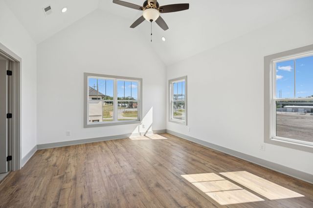 117 E Campbell Rd B, Madison, TN 37115