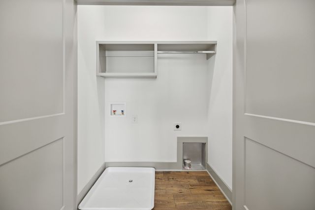 117 E Campbell Rd B, Madison, TN 37115